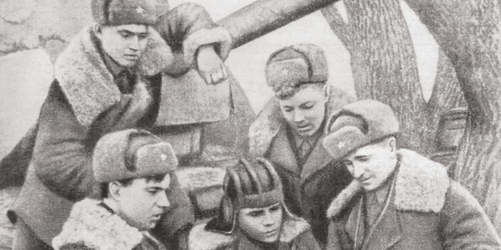 Дети и внуки героев среди нас: работники Учебного центра ГО и ЧС Москвы вспоминают своих родных и близких