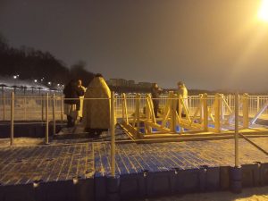 Сотрудники Департамента ГОЧСиПБ стоят на страже Крещенских купаний