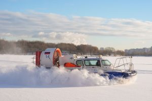 В Москве спасатели усилили патрулирование рек и водоемов
